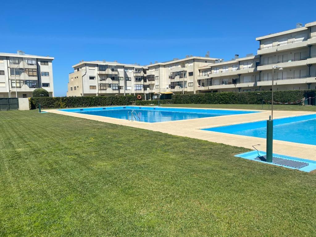 Beachfront Apartment With Sea View Азурара Экстерьер фото